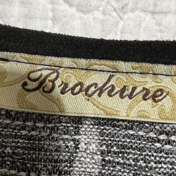 BROCHURE Black and Grey Graphic Pull Side Top, Size Medium-#346 - Picture 5 of 8